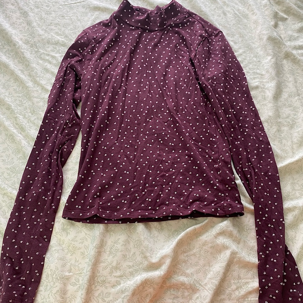 Maroon long sleeve with print